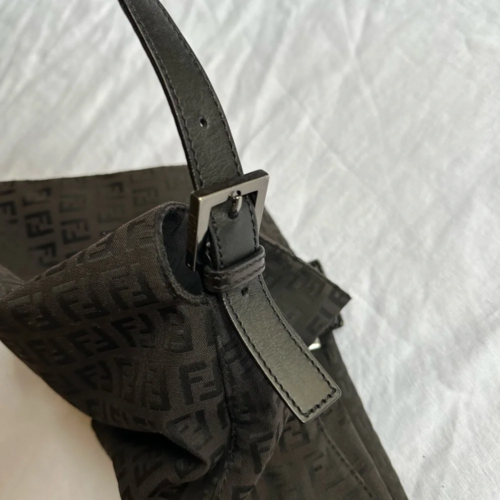 Fendi Zucca Mama bag black - Picture 9 of 11